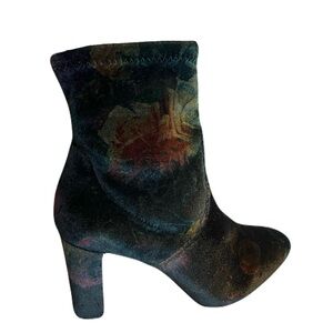 Floral velvet ankle boots